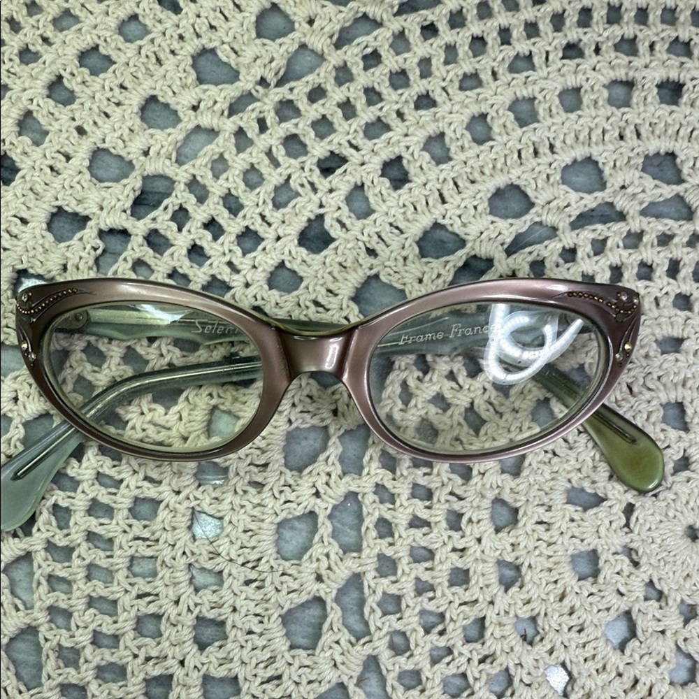 Elegant pinkish tan rhinestone Cat-Eye Glasses